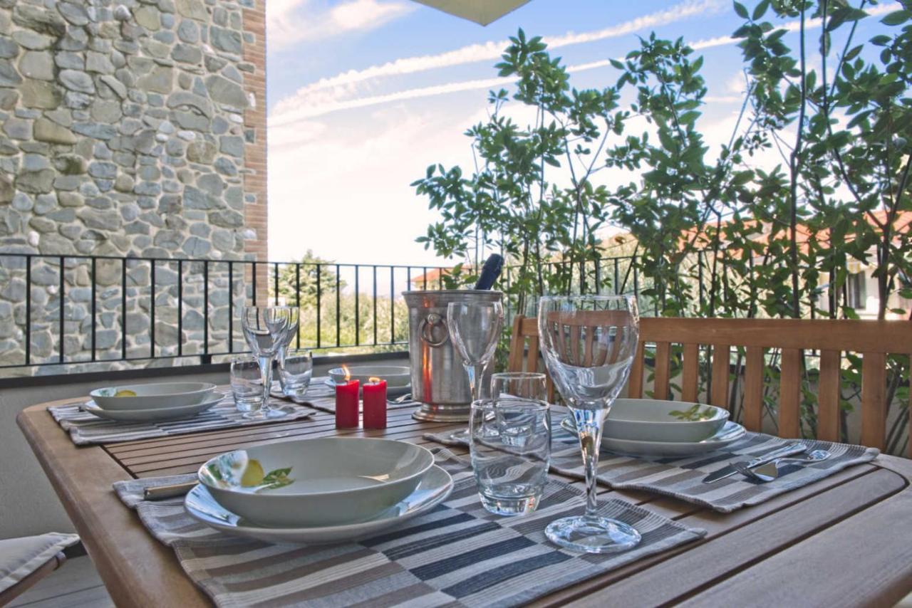 Warda A6 Apartment Ντεζεντσάνο ντελ Γκάρντα Εξωτερικό φωτογραφία