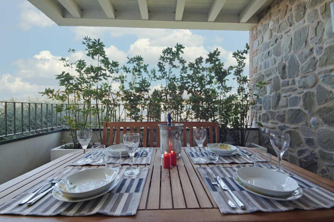 Warda A6 Apartment Ντεζεντσάνο ντελ Γκάρντα Εξωτερικό φωτογραφία
